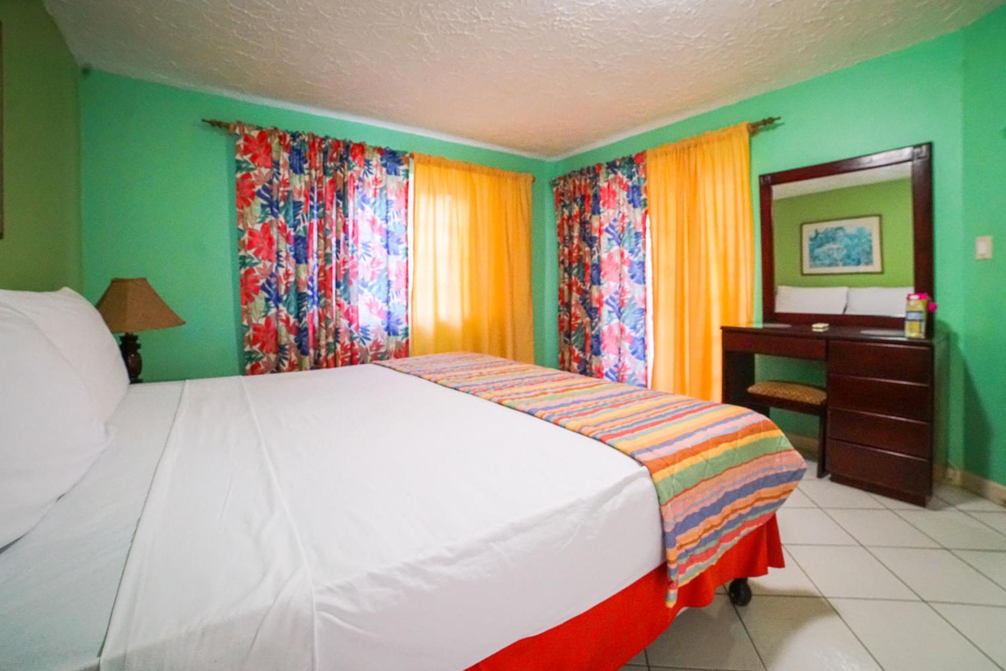 Appartamento Simply Mystical Ocho Rios Esterno foto
